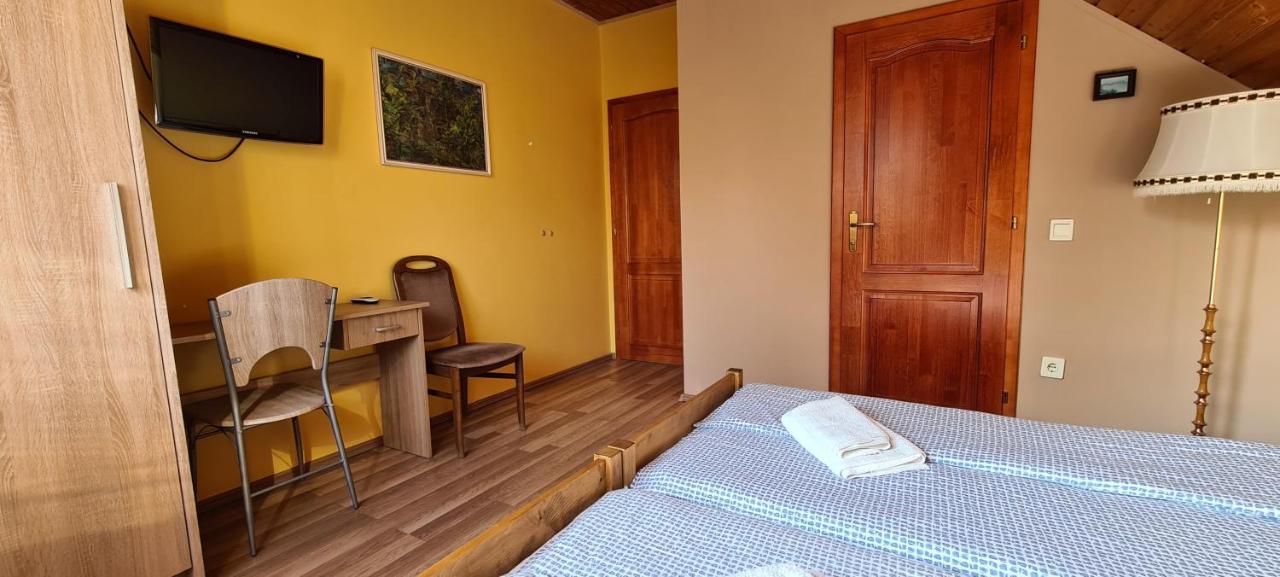 Hajas Família Kiadó Szobák Balatonmáriafürdő Exterior foto